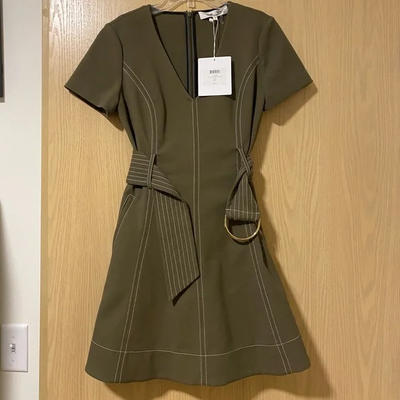 DIANE VON FURSTENBERG LUXURY OLIVE DRESS - Picture 1 of 6